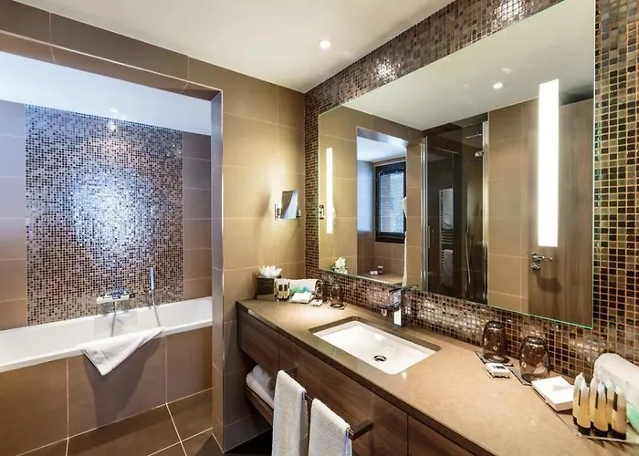 Hotel Le Savoy