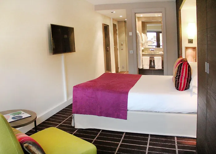 Le Savoy 4*