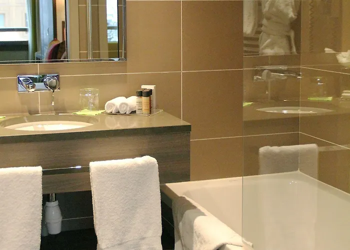Le Savoy 4*