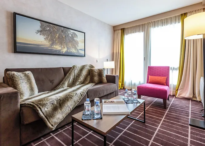 Le Savoy Hotel 4*