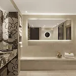 Le Savoy