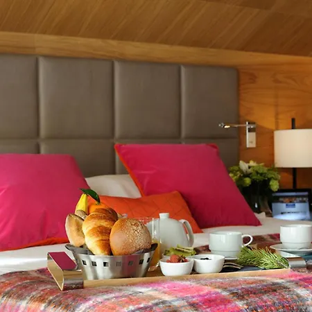 Le Savoy Hotel