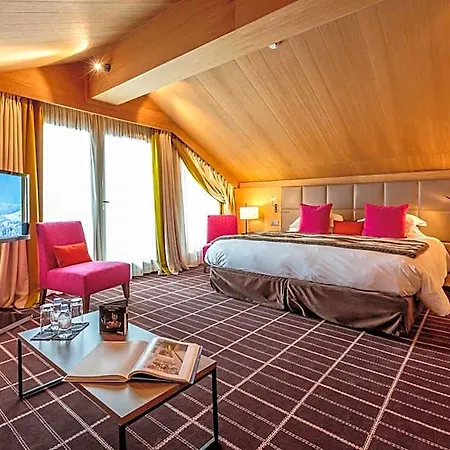 Le Savoy ホテル メリベル